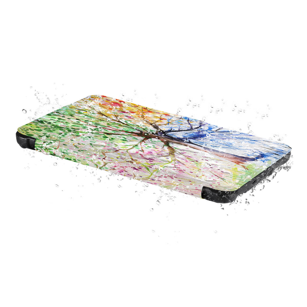 Water-safe fabric cover complements your Kindle Paperwhite, so you can read in more places