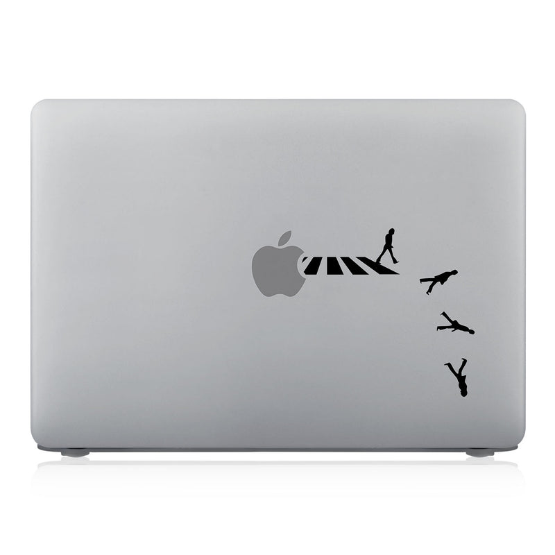 This lightweight, slim hardshell with Rock And Roll design is easy to install and fits closely to protect against scratches